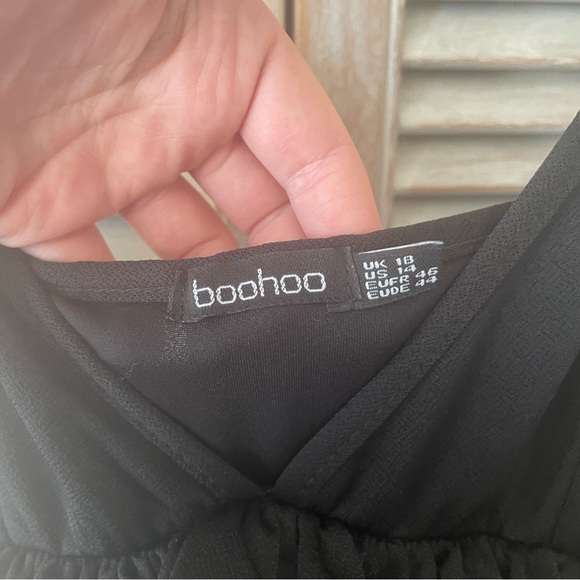 BOOHOO Black Spaghetti Strap Maxi Dress With Ruffle Detailing Size: 14 - Picture 6 of 9